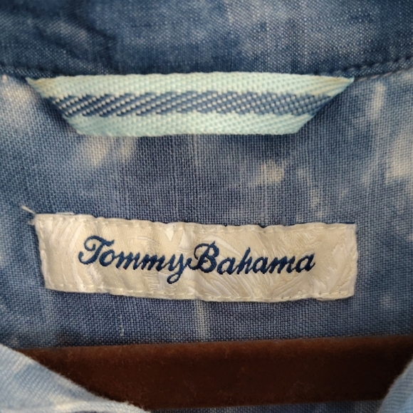 Tommy Bahama Ocean Blue Casual Shirt - Picture 2 of 4